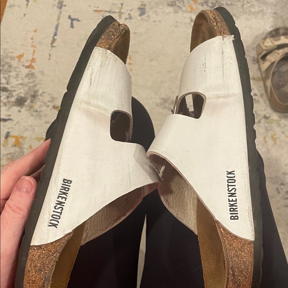 Birkenstock White Double-Buckle Arizona Sandals - Picture 4 of 7